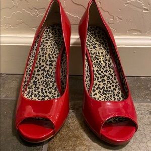Jessica Simpson Patent Open Toe Heels Size 8